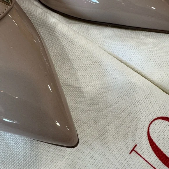 Valentino Garavani Rockstud Caged Pump 100mm - Picture 4 of 13